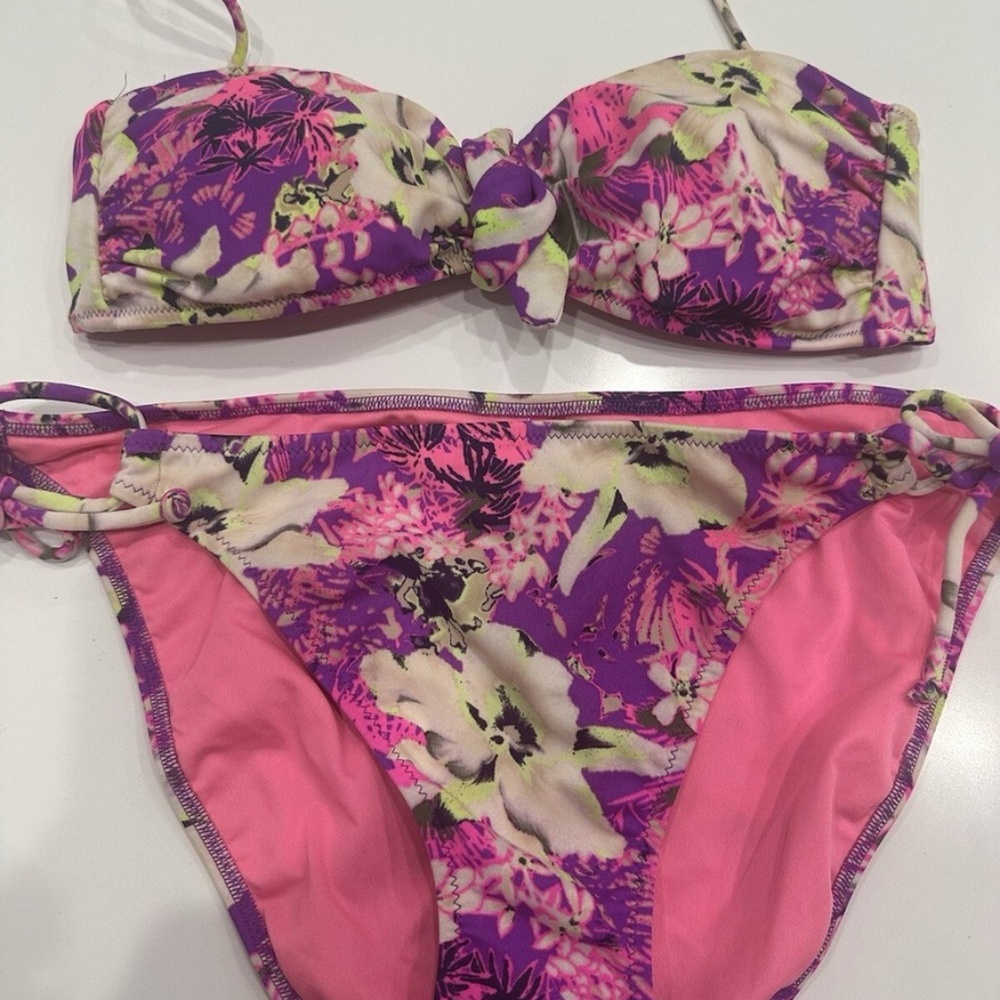 Victoria’s Secret Floral Bandeau Bikini Set — Size XS (Top & Bottom)